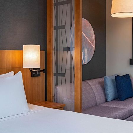 Hyatt Place Indianapolis Downtown エクステリア 写真