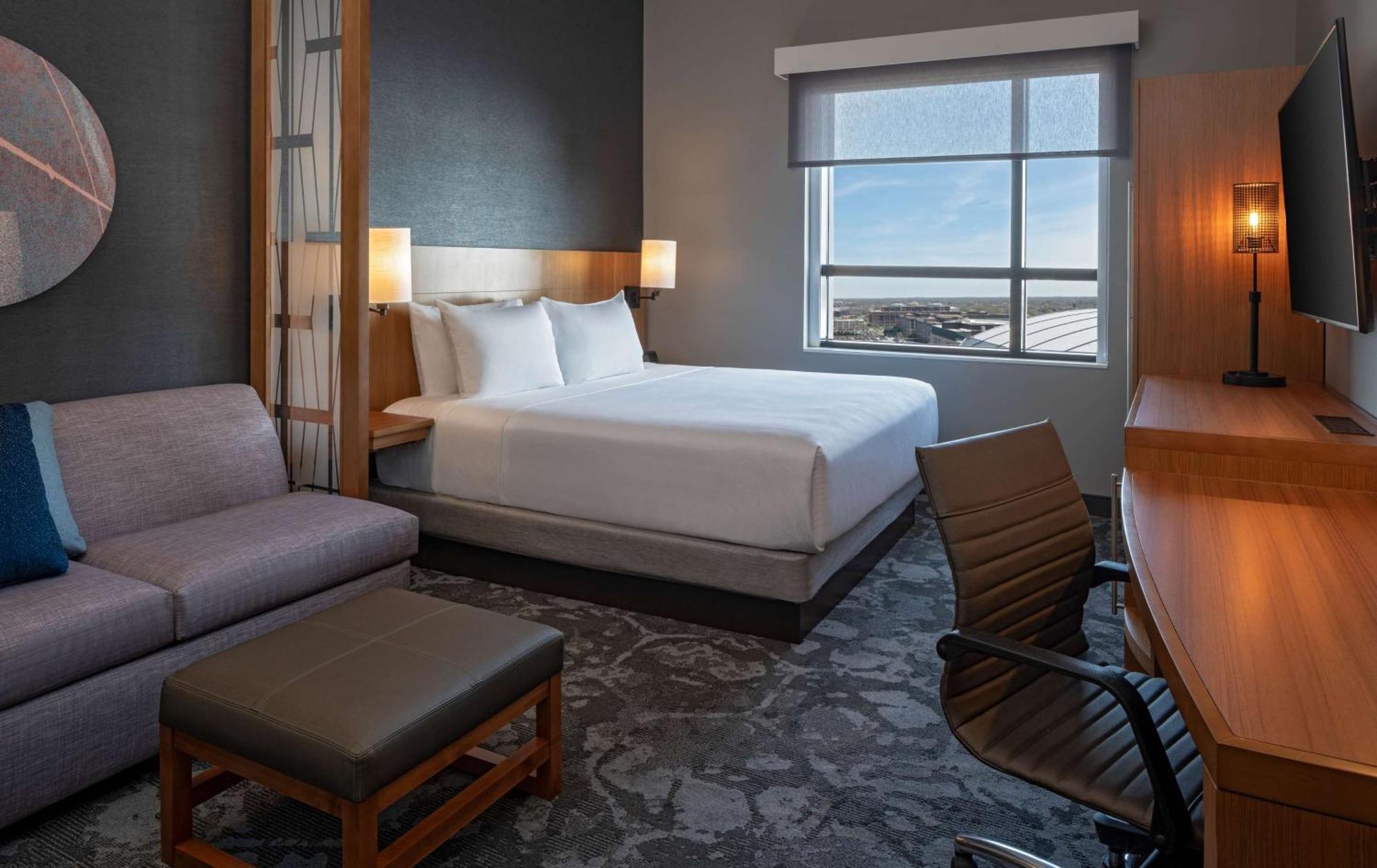 Hyatt Place Indianapolis Downtown エクステリア 写真