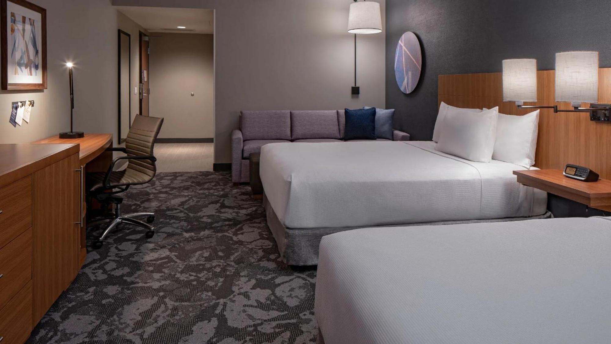 Hyatt Place Indianapolis Downtown エクステリア 写真